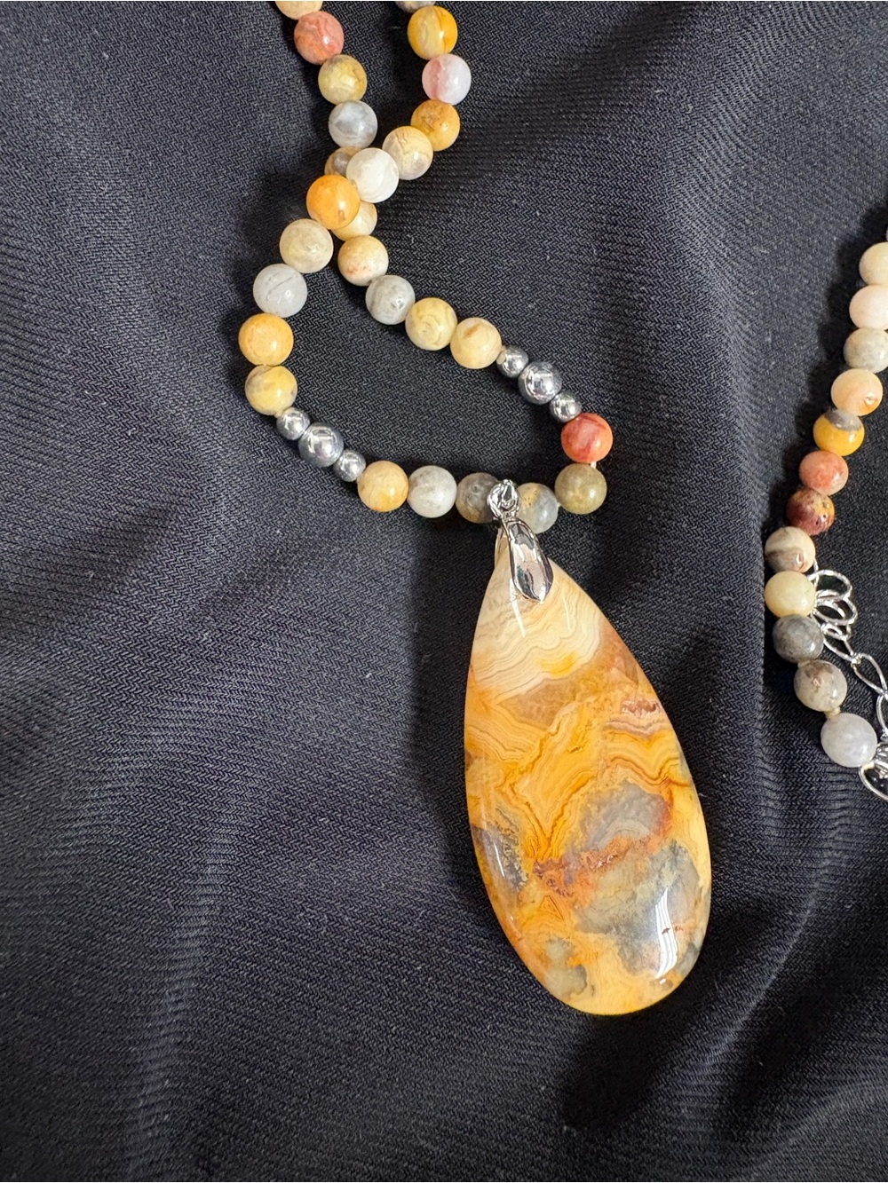 NWOT! Natural Agate and Hematite Long Necklace, 30”-34” - Picture 3 of 5